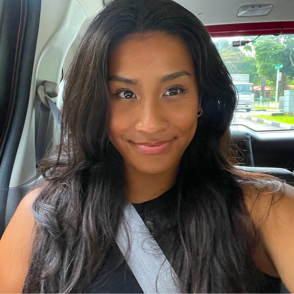 Meet your Posher, Gabby - Picture 1 of 1